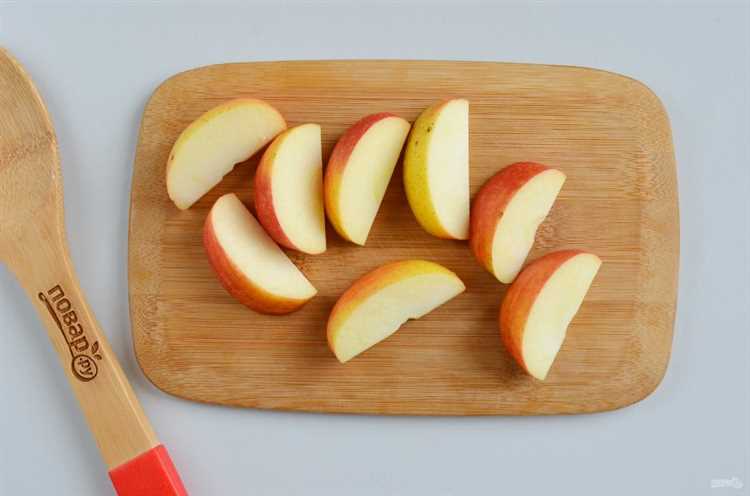 Карамельные яблоки на палочке